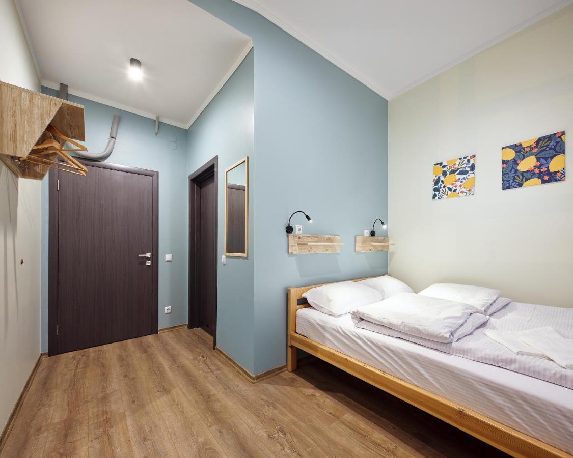 Dream Hostel Khmelnytskyi Ngoại thất bức ảnh