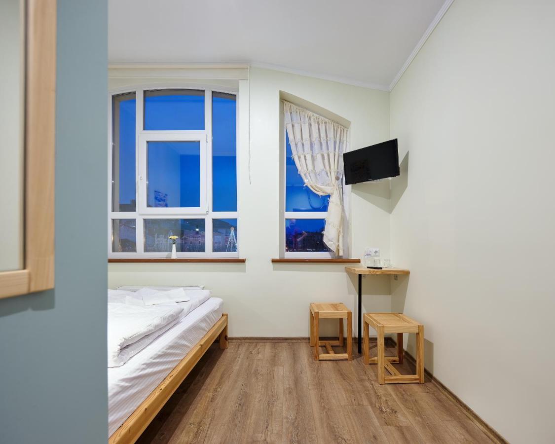 Dream Hostel Khmelnytskyi Ngoại thất bức ảnh