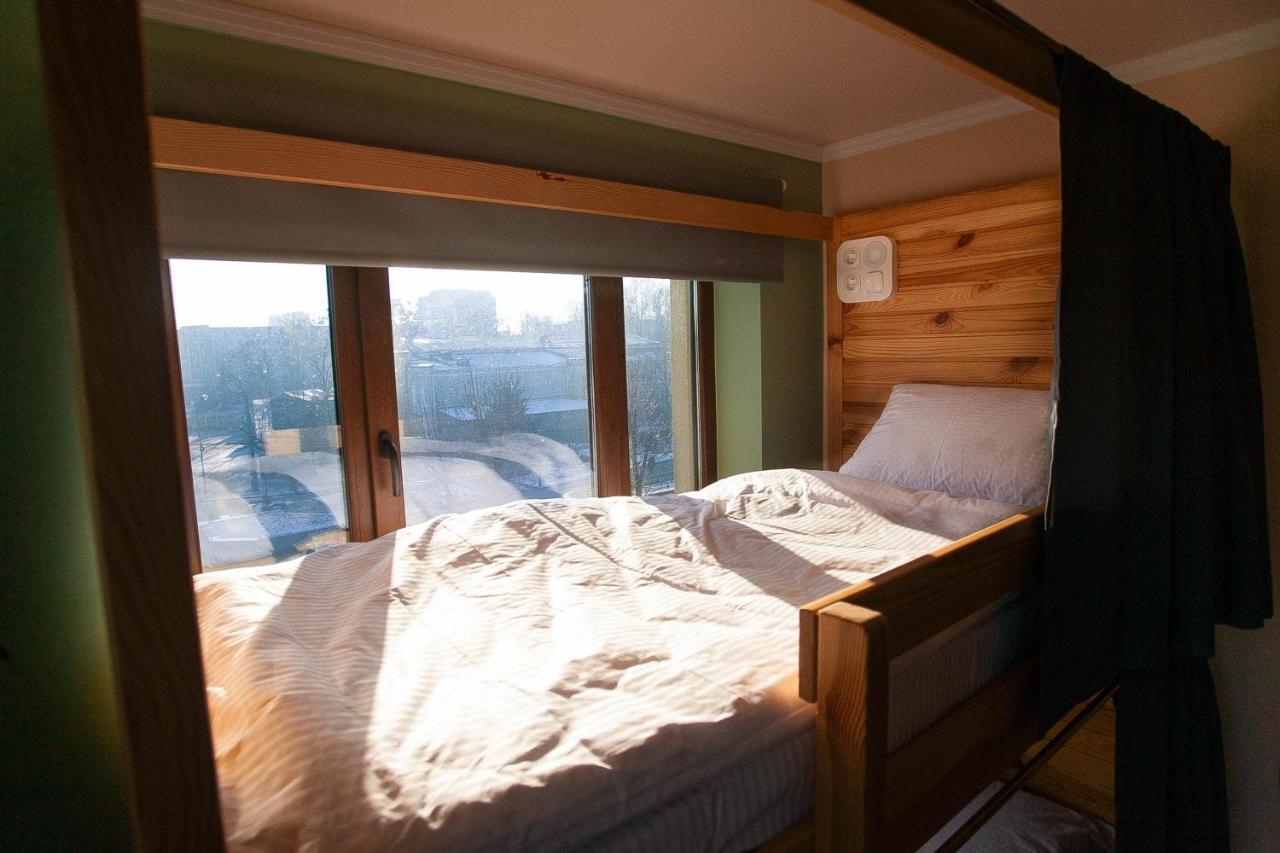 Dream Hostel Khmelnytskyi Ngoại thất bức ảnh