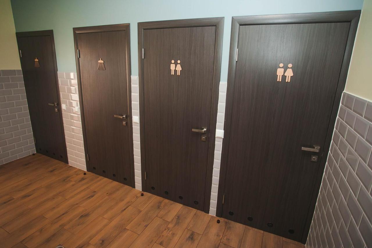 Dream Hostel Khmelnytskyi Ngoại thất bức ảnh