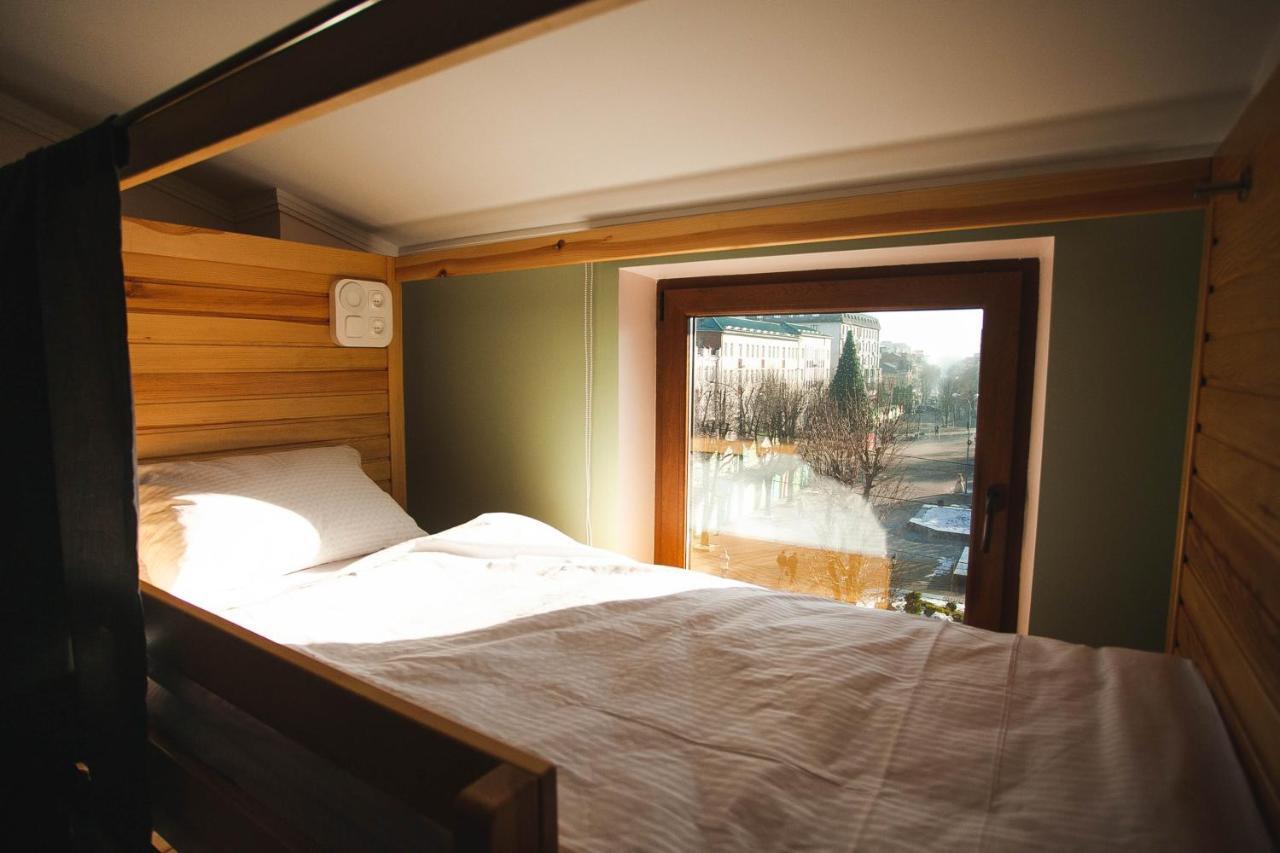 Dream Hostel Khmelnytskyi Ngoại thất bức ảnh