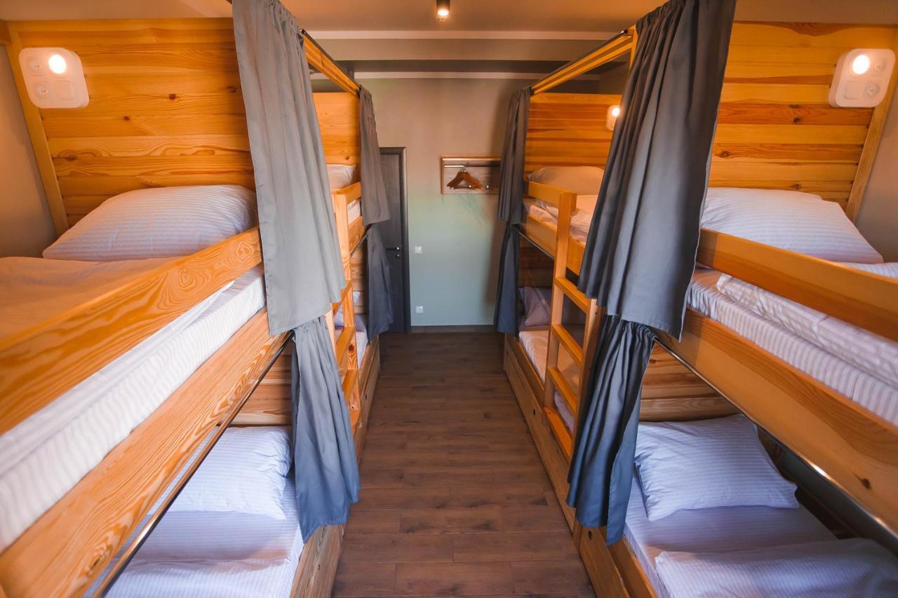 Dream Hostel Khmelnytskyi Ngoại thất bức ảnh