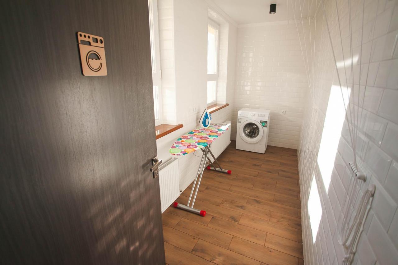 Dream Hostel Khmelnytskyi Ngoại thất bức ảnh