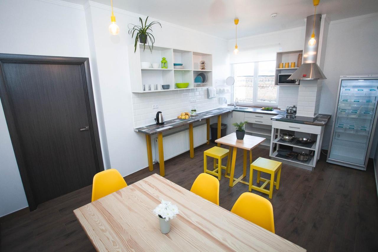 Dream Hostel Khmelnytskyi Ngoại thất bức ảnh