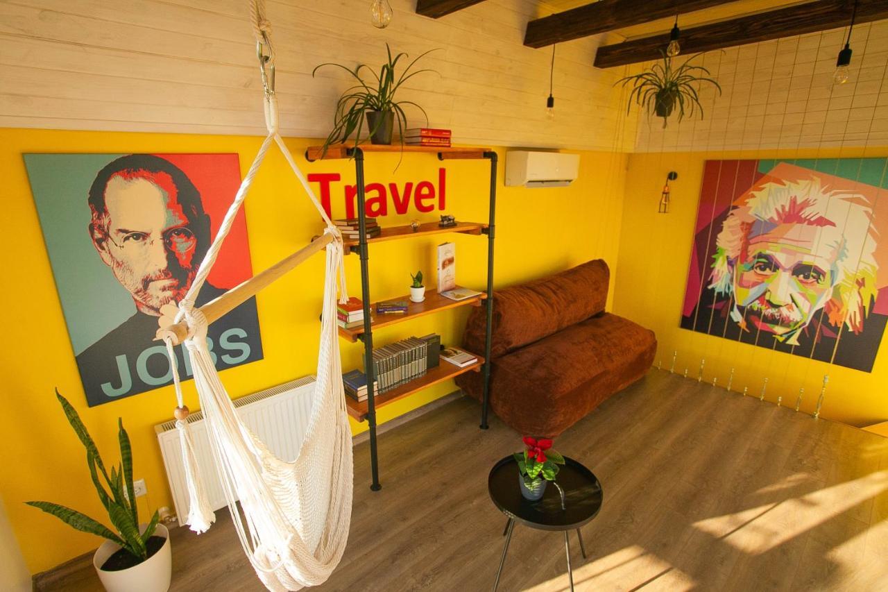 Dream Hostel Khmelnytskyi Ngoại thất bức ảnh